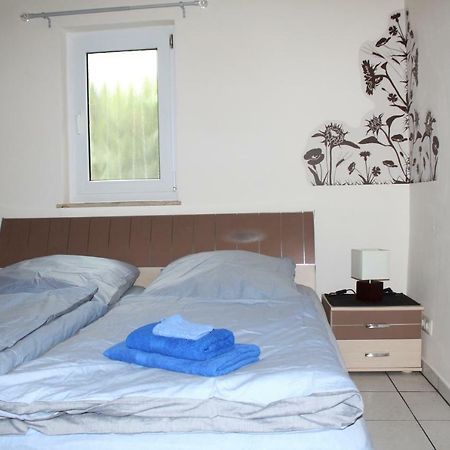 Bungalow Gross Dratow Buitenkant foto