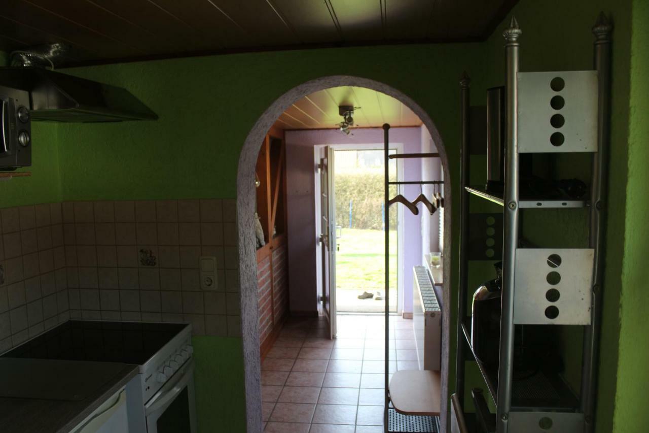 Bungalow Gross Dratow Buitenkant foto