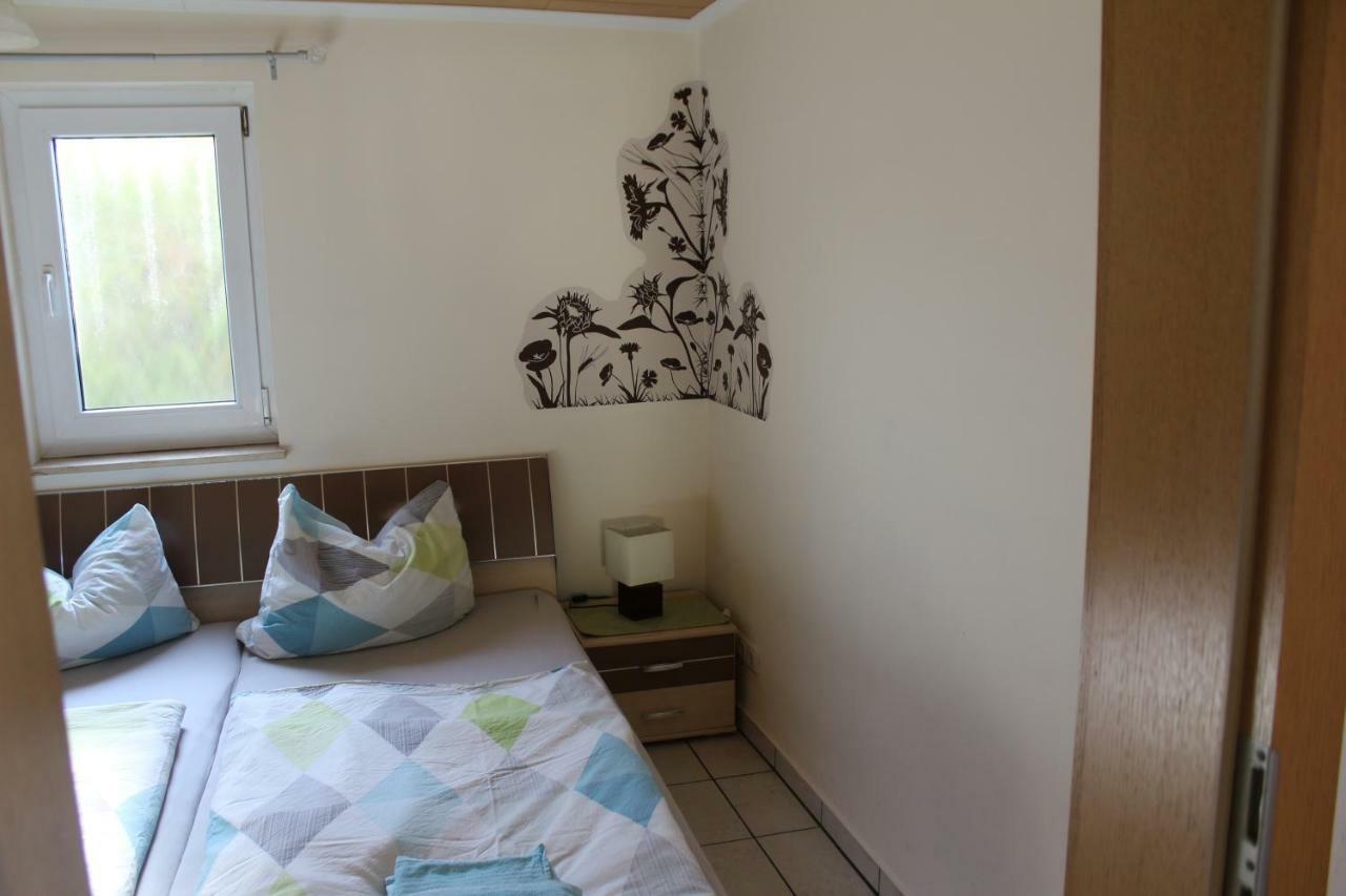 Bungalow Gross Dratow Buitenkant foto